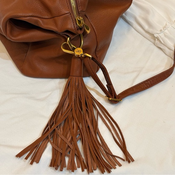 Hobo Brand Large Leather Tote w/ Floral Lining - Picture 3 of 8